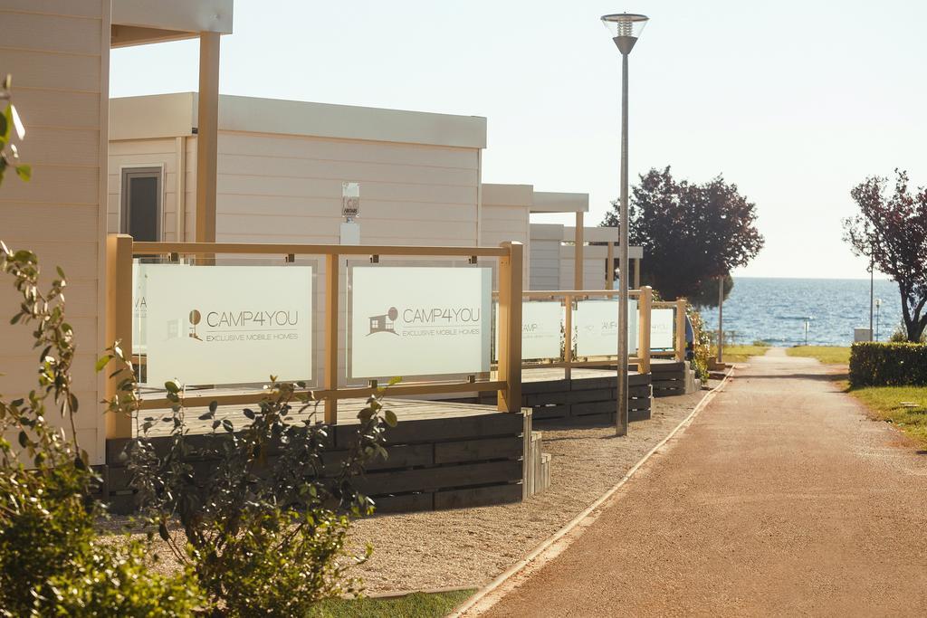 Mobile Homes Premium Vista Mare Park Umag By Camp4You 외부 사진